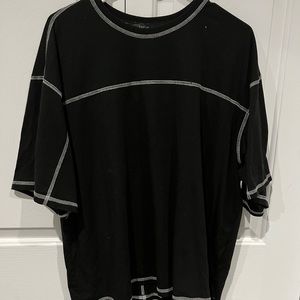 Woman’s black t shirt